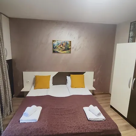 Madini Aparthotel
