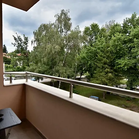 Madini Aparthotel 3*