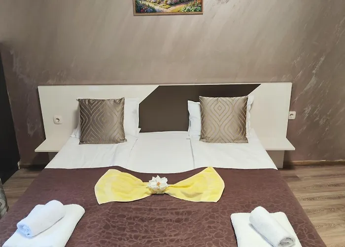 Apart Otel Madini 3*