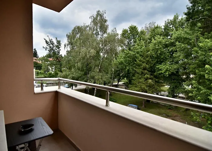 Madini Apart Otel 3*